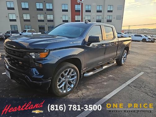 2022 Chevrolet Silverado 1500 Custom