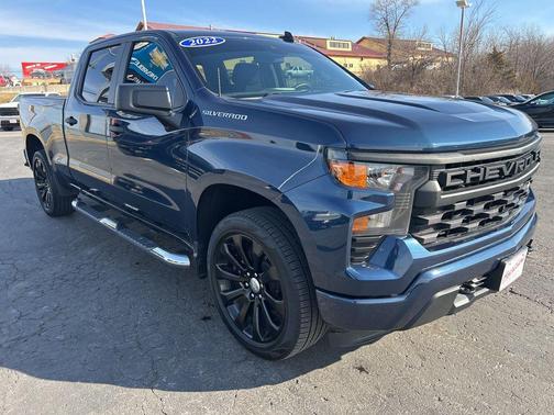 2022 Chevrolet Silverado 1500 Custom