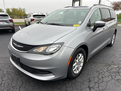 2021 Chrysler Voyager LXI
