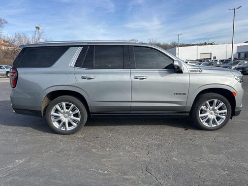 2024 Chevrolet Tahoe 4WD High Country