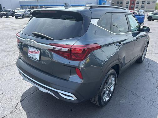 2022 Kia Seltos S
