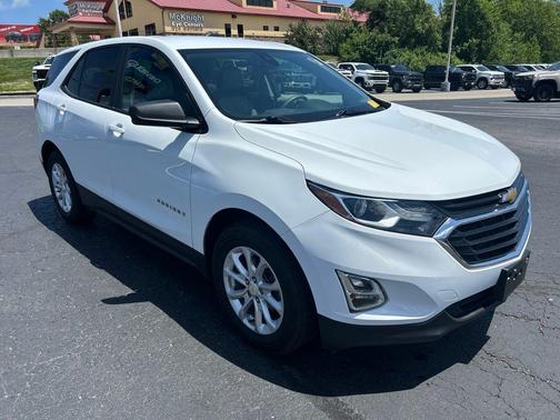 Summit White 2020 Chevrolet Equinox LS