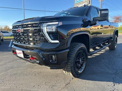 2026 Chevrolet Silverado 2500 Crew Cab, Standard Bed, XR2, 4WD