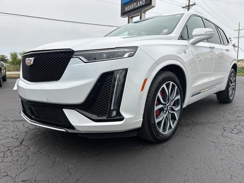 2024 Cadillac XT6 Sport AWD