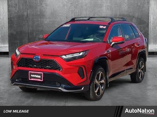 2024 Toyota RAV4 Prime SE