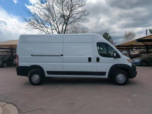 2024 RAM ProMaster 2500 Tradesman
