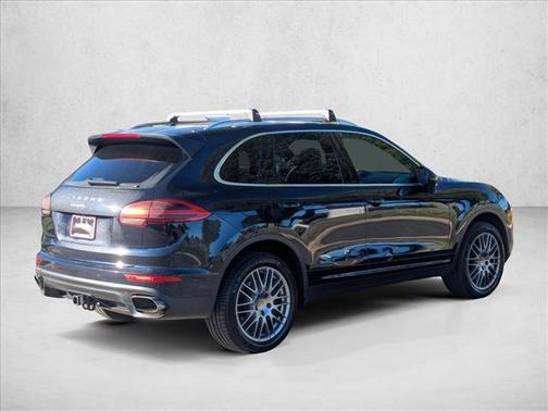 2016 Porsche Cayenne Cayenne