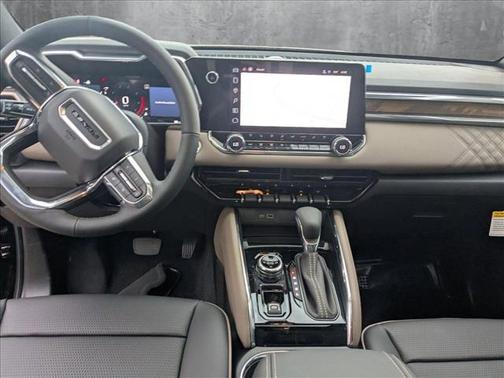 2025 GMC Canyon Denali