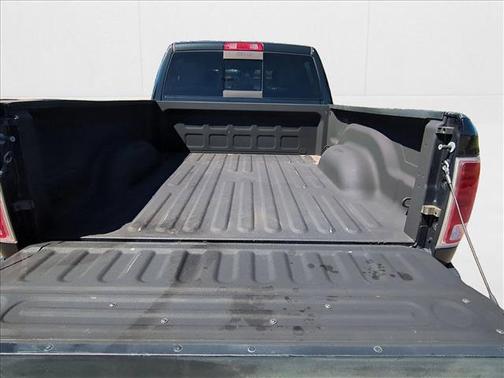 2017 RAM 1500 Limited Crew Cab 4x4 6'4' Box