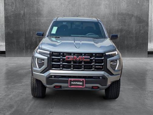 2025 GMC Canyon Base