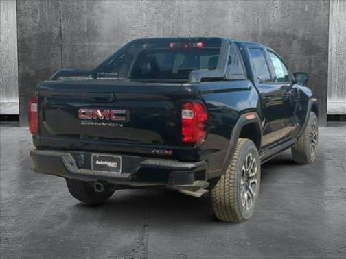 2025 GMC Canyon Base