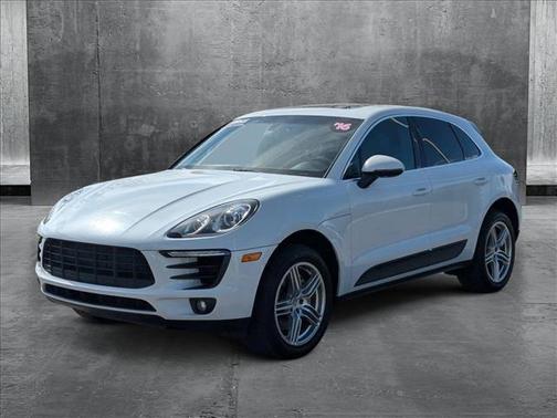 2016 Porsche Macan S