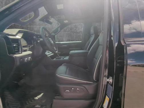 2025 GMC Sierra 2500 AT4