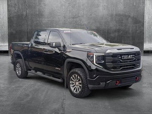 2023 GMC Sierra 1500 AT4