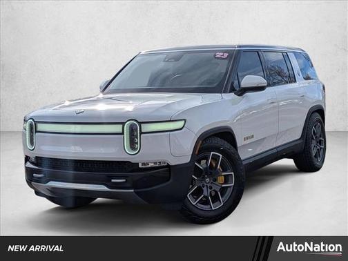 2023 Rivian R1S Adventure