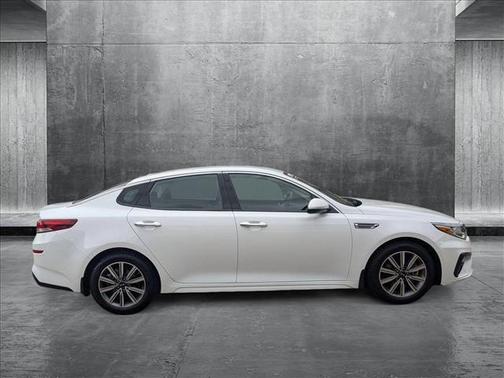 2020 Kia Optima EX
