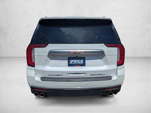 White Frost Tricoat 2022 GMC Yukon XL Denali
