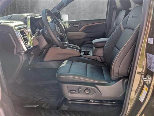 2025 GMC Canyon Denali