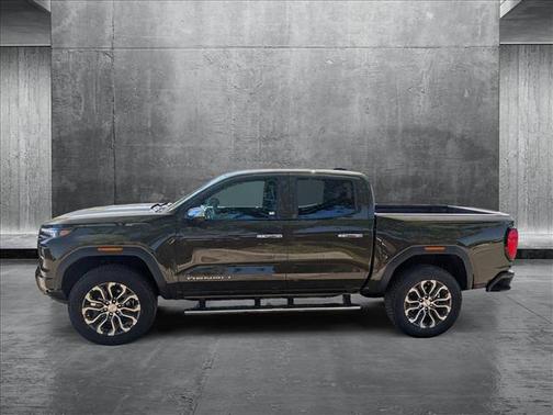 2025 GMC Canyon Denali
