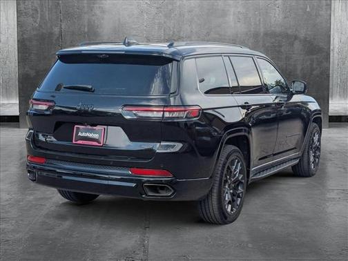 2023 Jeep Grand Cherokee L Summit Reserve