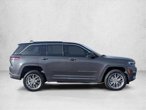 2022 Jeep Grand Cherokee 4xe Summit