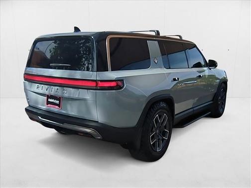 2023 Rivian R1S Adventure