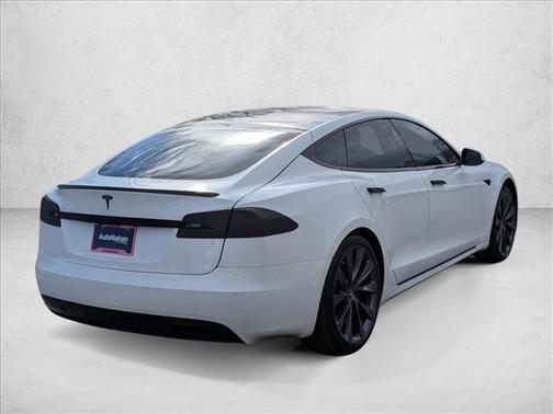 2020 Tesla Model S Long Range