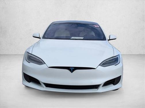 2020 Tesla Model S Long Range