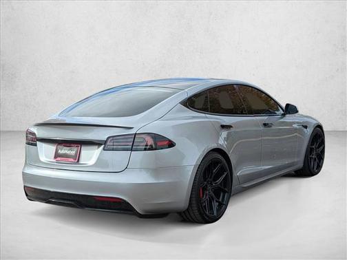 2024 Tesla Model S Plaid