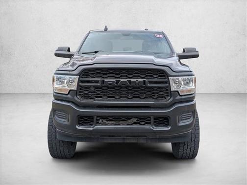 2022 RAM 2500 Tradesman Crew Cab 4x4 6'4' Box