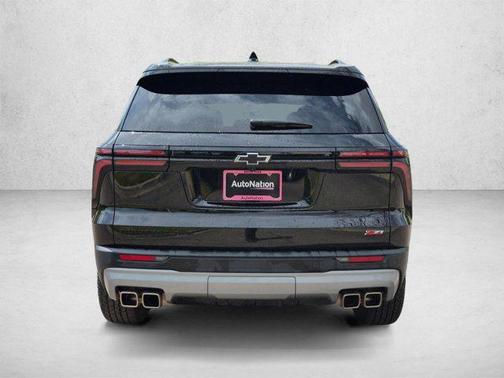 Mosaic Black Metallic 2025 Chevrolet Traverse AWD Z71