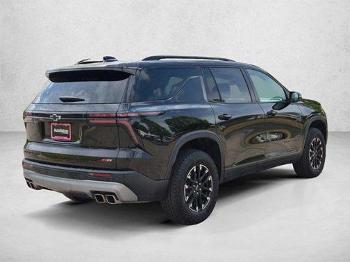 Mosaic Black Metallic 2025 Chevrolet Traverse AWD Z71