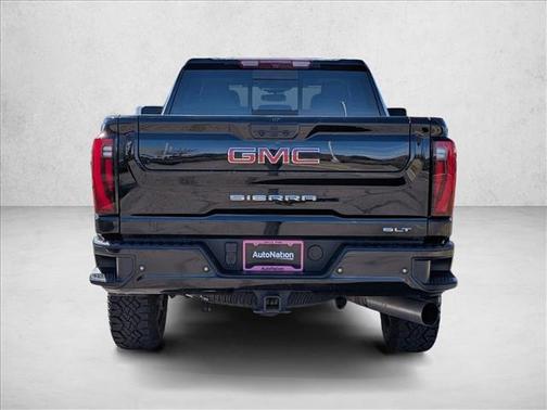 Onyx Black 2024 GMC Sierra 2500 SLT