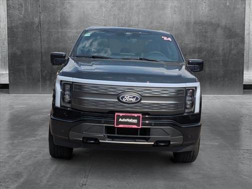 2024 Ford F-150 Lightning LARIAT