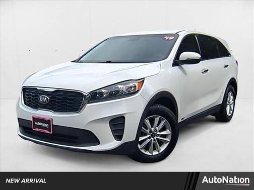 2019 Kia Sorento LX