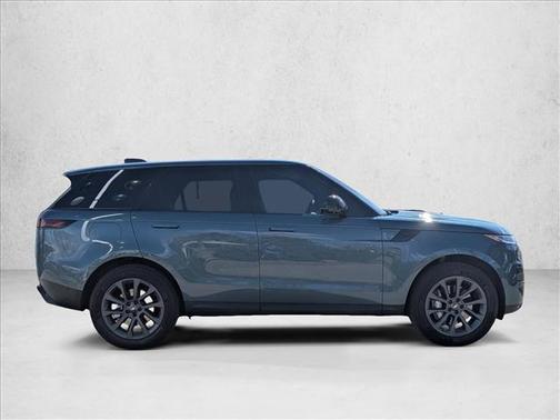 Giola Green Met 2023 Land Rover Range Rover Sport SE