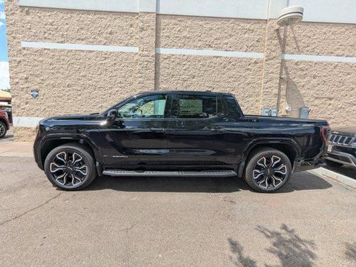2025 GMC Sierra EV Max Range Denali