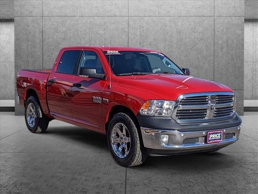 Photo 3 of 24 of 2018 RAM 1500 Big Horn