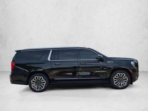 Onyx Black 2023 GMC Yukon XL Denali Ultimate