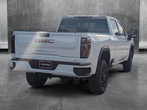 2025 GMC Sierra 2500 AT4