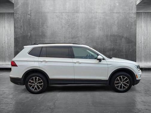 2020 Volkswagen Tiguan 2.0T SE 4MOTION