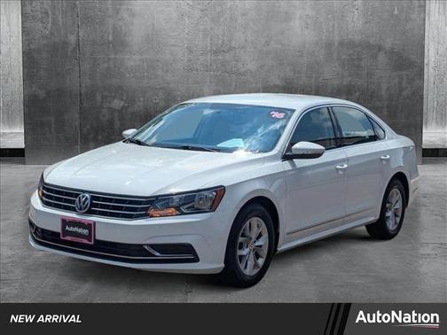 2016 Volkswagen Passat 1.8T S
