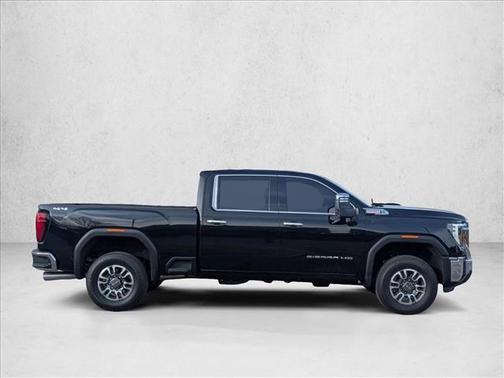 2026 GMC Sierra 2500 SLT