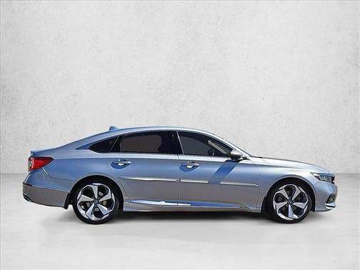 Lunar Silver Metal 2018 Honda Accord Touring 2.0T