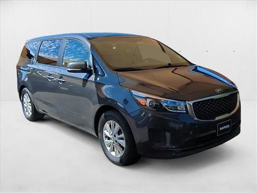 2017 Kia Sedona LX