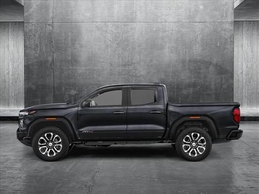 2025 GMC Canyon Base