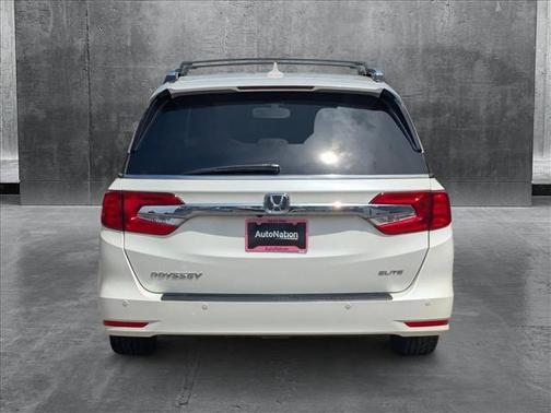 2018 Honda Odyssey Elite