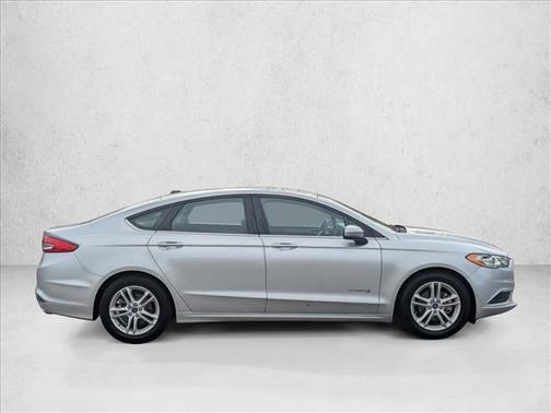 2018 Ford Fusion Hybrid SE