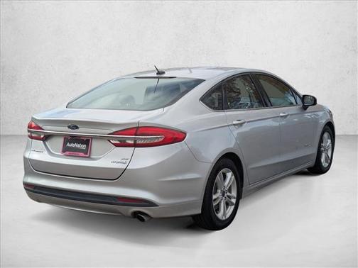 2018 Ford Fusion Hybrid SE