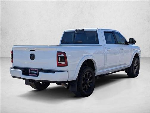 Bright White Clearcoat 2020 RAM 3500 Laramie Crew Cab 4x4 6'4' Box